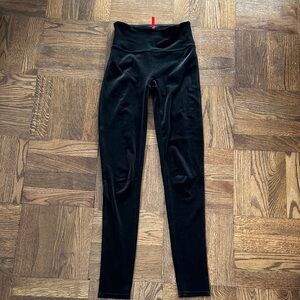 SPANX VELVET LEGGINGS - size Small